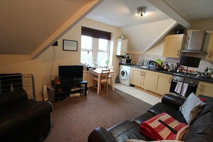 1 Bedroom Flat To Rent In Connaught Road Cardiff, CF24