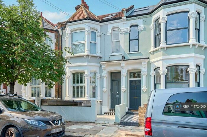 2 Bedroom Flat To Rent In Ashburnham Road, Kensal Rise, NW10