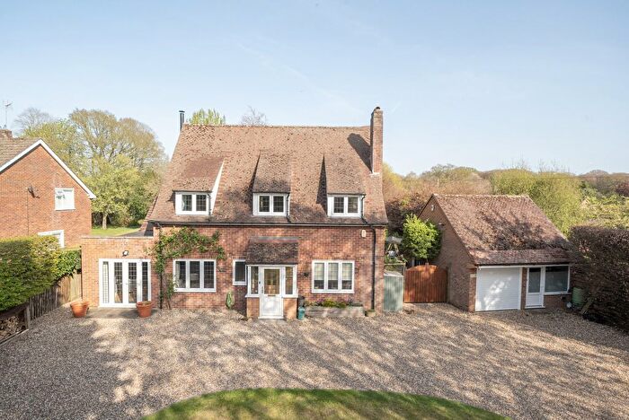 4 Bedroom Detached House For Sale In Tokers Green Lane, Kidmore End, Reading, Oxfordshire, RG4