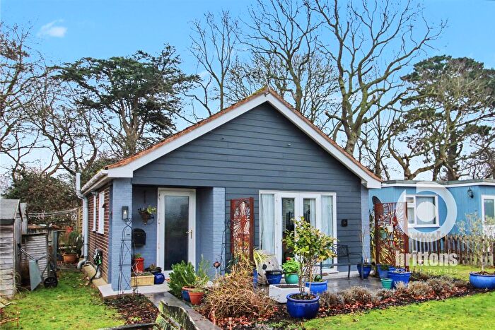 2 Bedroom Bungalow For Sale In Beach Road, Snettisham, King's Lynn, PE31