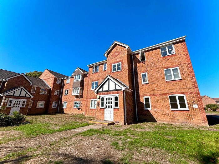 2 Bedroom Flat To Rent In Carshalton, Surrey, SM5
