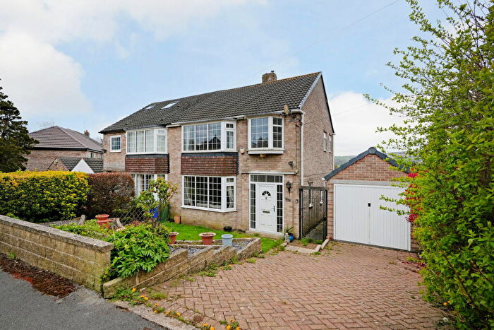 3 Bedroom Semi-Detached House For Sale In Prospect Road, Totley Rise, S17