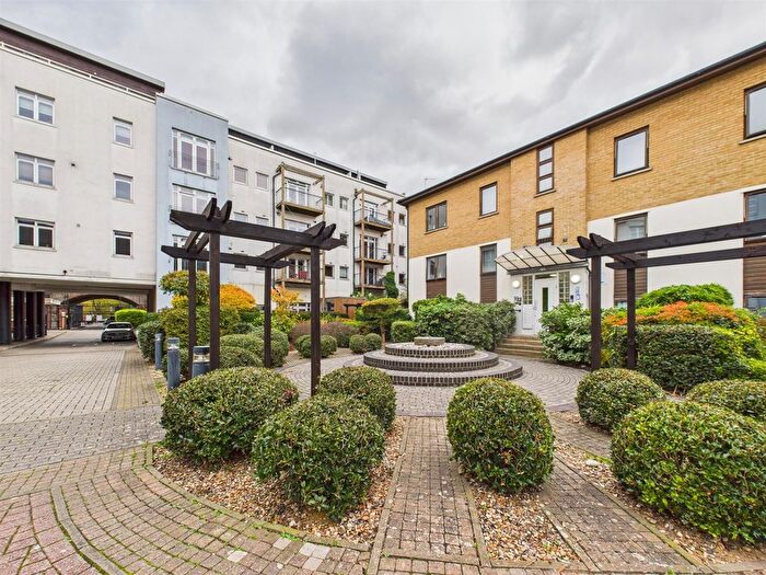 1 Bedroom Flat To Rent In Sunlight Square, Birkbeck Street, Bethnal Green, E2
