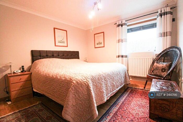 4 Bedroom Semi-Detached House To Rent In Capstone Road, Gillingham, ME7