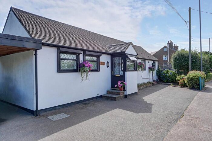 2 Bedroom Detached Bungalow For Sale In Lower Dicker, Hailsham, BN27