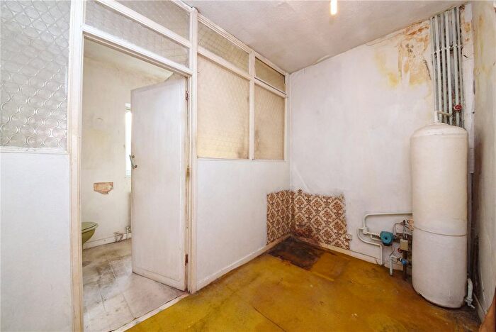 2 Bedroom Terraced House For Sale In Calderon Road, Leyton, E11