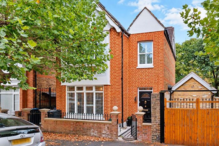4 Bedroom End Of Terrace House For Sale In Ethelbert Road, West Wimbledon, SW20