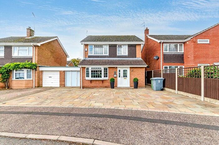 4 Bedroom Link Detached House For Sale In Blofield, NR13