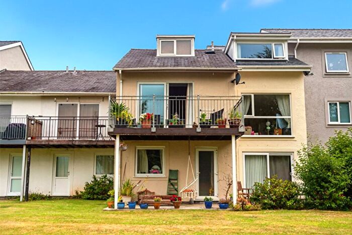 4 Bedroom Terraced House For Sale In Ffordd Garnedd, Y Felinheli, Gwynedd, LL56