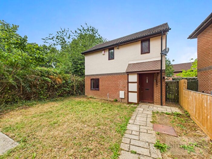 3 Bedroom Detached House To Rent In Allder Close, Abingdon, OX14