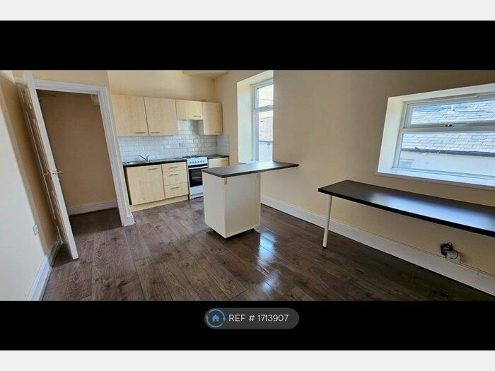 1 Bedroom Flat To Rent In Herbert Street, Burnley, BB11