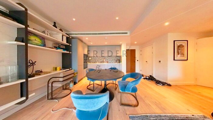 2 Bedroom Flat To Rent In Clarendon Court, Barbican, EC1Y