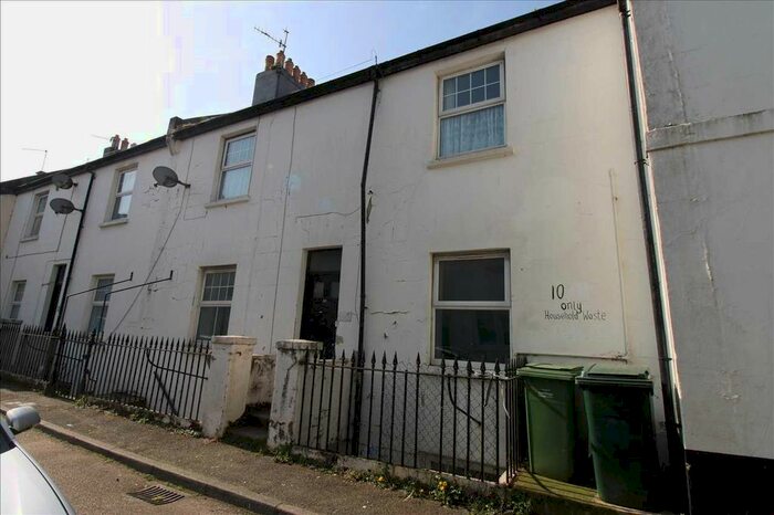 2 Bedroom Flat To Rent In Spring Street, St. Leonards-On-Sea, TN37