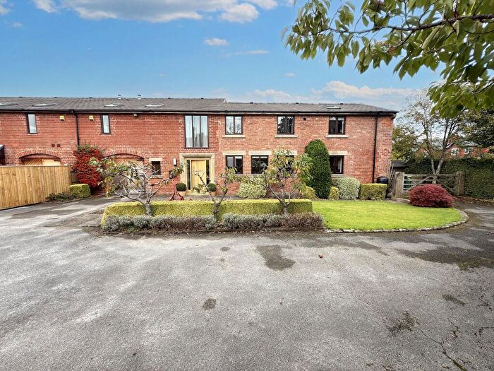 5 Bedroom Barn Conversion For Sale In Hoyles Lane, Cottam, Preston, PR4