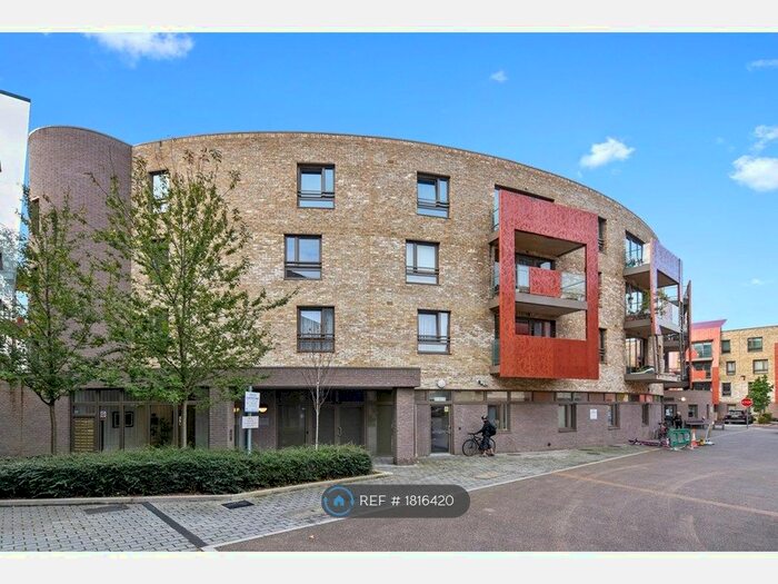 2 Bedroom Flat To Rent In Blondin Way, Rotherhithe, SE16