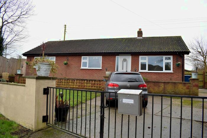 3 Bedroom Bungalow For Sale In Kirton Road, Waddingham, Gainsborough DN21