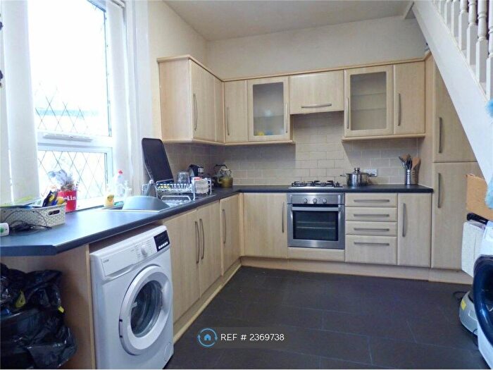 2 Bedroom Terraced House To Rent In Shaw Street, Bury, BL9