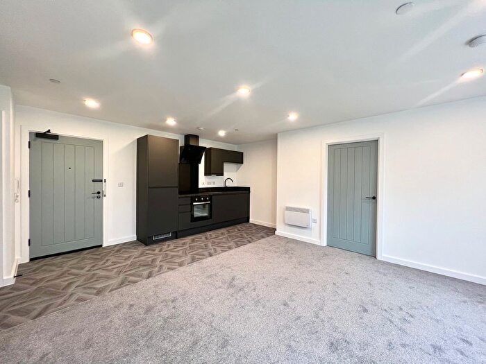 2 Bedroom Property To Rent In Tulip Street, Nottingham, NG9