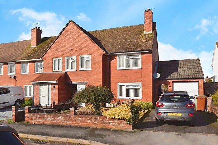 3 Bedroom Terraced House For Sale In Seabrook Avenue, Countess Wear, Exeter, EX2