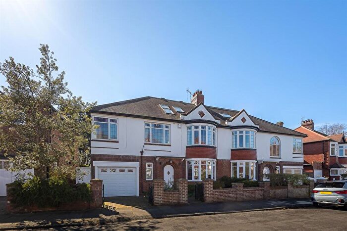 6 Bedroom Semi Detached House For Sale In Bemersyde Drive, Jesmond, Newcastle Upon Tyne, NE2