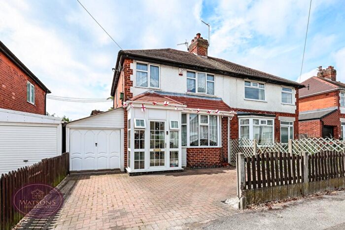 3 Bedroom Semi-Detached House For Sale In Alandene Avenue, Watnall, Nottingham, NG16