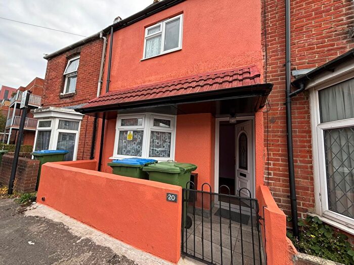 2 Bedroom Terraced House To Rent In Leyton Road, Northam, Southampton, SO14