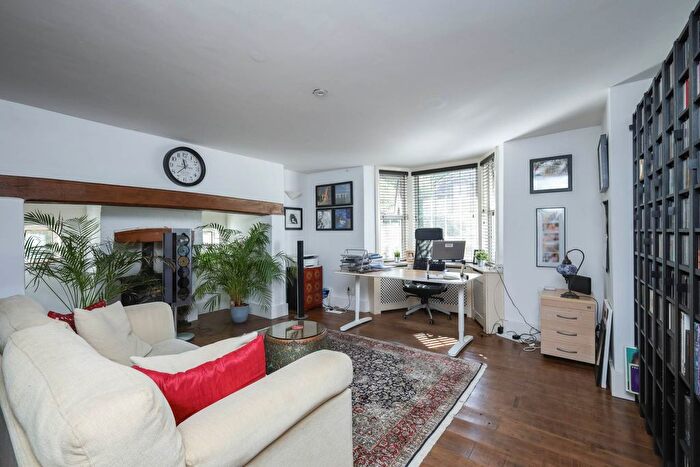 3 Bedroom Detached House For Sale In Sandhills Road, Barns Green, RH13