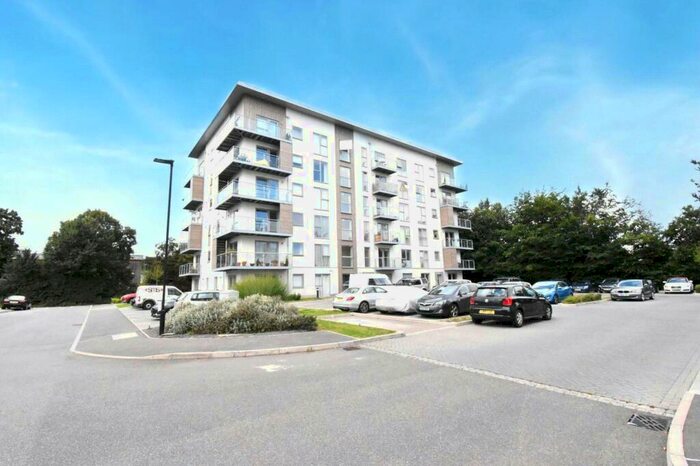 1 Bedroom Apartment To Rent In Wallingford Way, Maidenhead, Berkshire, SL6