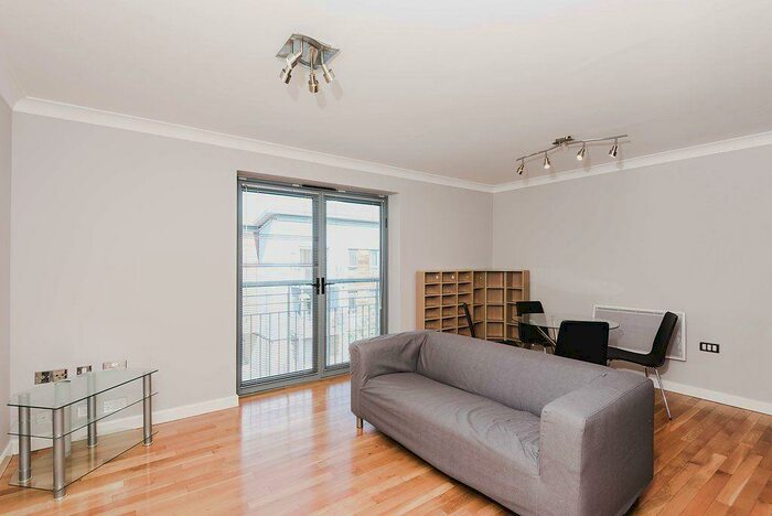 1 Bedroom Flat To Rent In Quayside Drive, Colchester, CO2