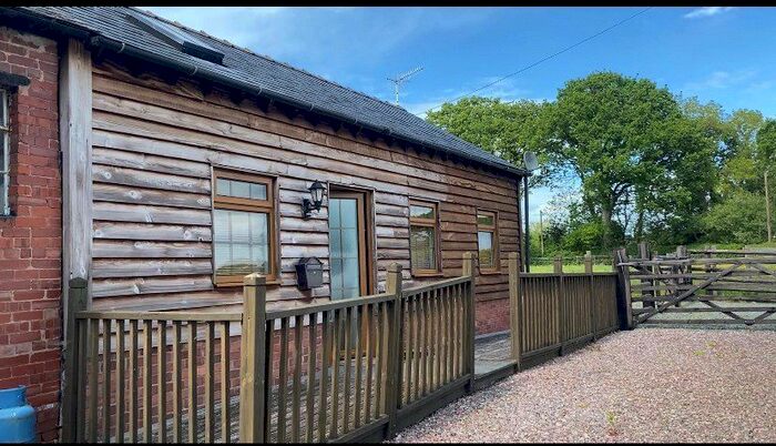 1 Bedroom Semi-Detached House To Rent In Sarnau, Llanymynech, Powys, SY22