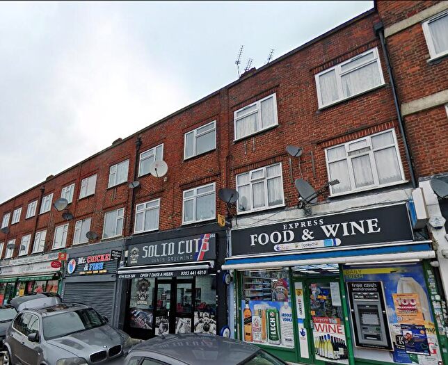 3 Bedroom Flat To Rent In Kingsbury Road, London, NW9