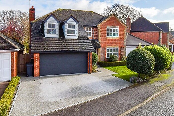 5 Bedroom Detached House For Sale In High Snoad Wood, Challock, Ashford, Kent, TN25