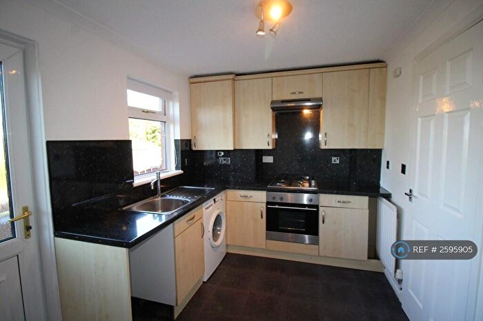 2 Bedroom Terraced House To Rent In Ailsa Court, Hamilton, ML3
