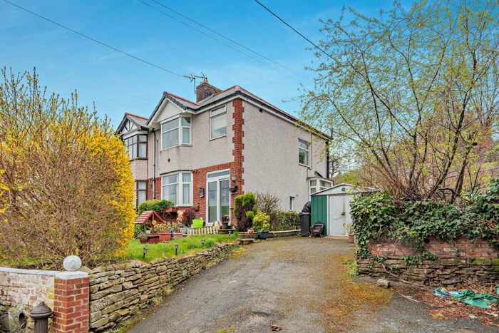 3 Bedroom Semi-Detached House For Sale In Bryn Mair, Gwespyr, Holywell, CH8