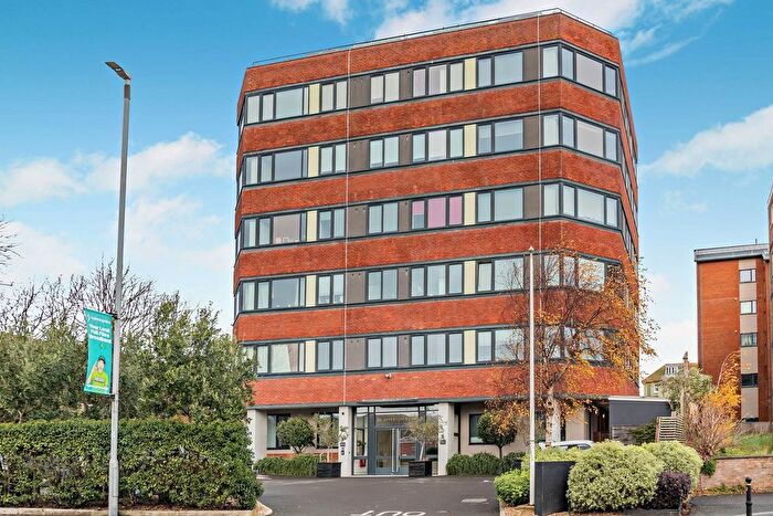 1 Bedroom Flat For Sale In Upperton Road, Eastbourne, BN21