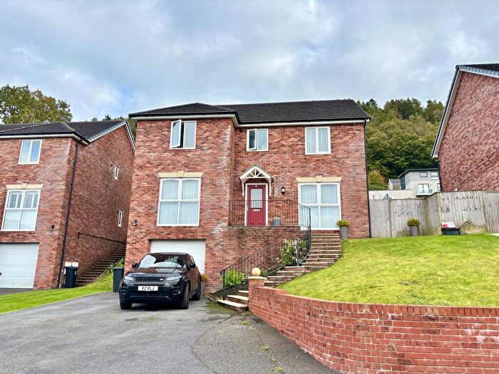 5 Bedroom Detached House For Sale In Banwen Lane, Pontardawe, Swansea., SA8