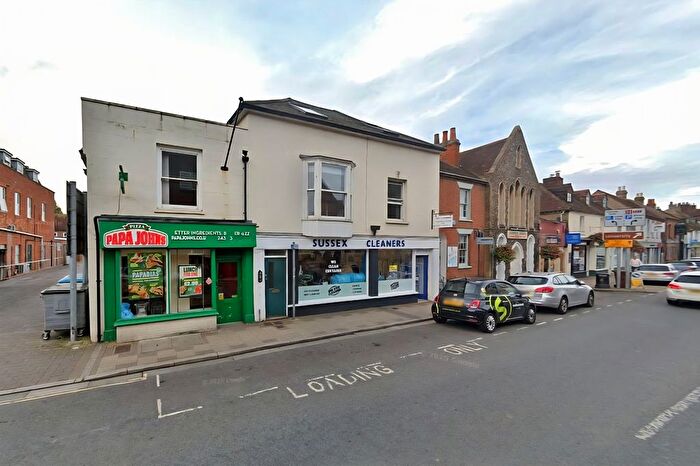 Studio For Sale In The Hornet, Chichester, PO19