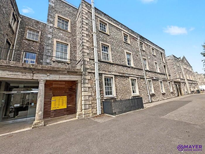 2 Bedroom Apartment For Sale In Craigie Drive, Plymouth, PL1