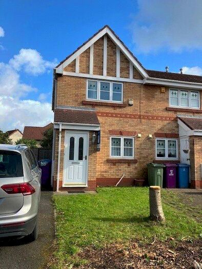 2 Bedroom End Of Terrace House To Rent In Mullwood Close, Liverpool, Merseyside, L12