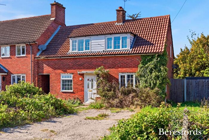 2 Bedroom End Of Terrace House For Sale In Brookmans Road, Stock, CM4