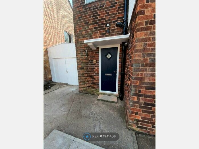 3 Bedroom Semi-Detached House To Rent In George Street, Arnold, Nottingham, NG5
