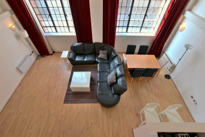 3 Bedroom Apartment To Rent In Hatton Garden, Hatton Garden, L3