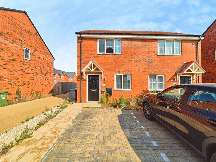 2 Bedroom Semi Detached House For Sale In Paradise Way, Kidderminster, DY10