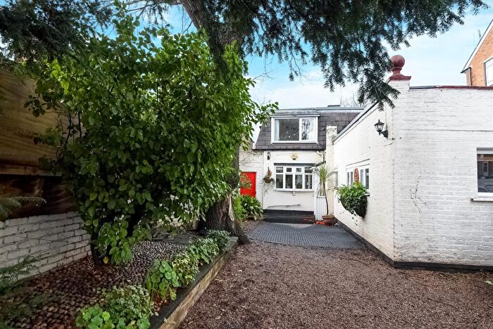 4 Bedroom Detached House To Rent In Castelnau, Barnes, SW13