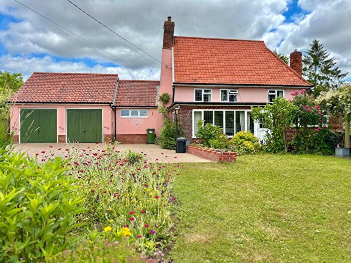 5 Bedroom Detached House For Sale In Hill House, Upper Street, Witnesham, IP6