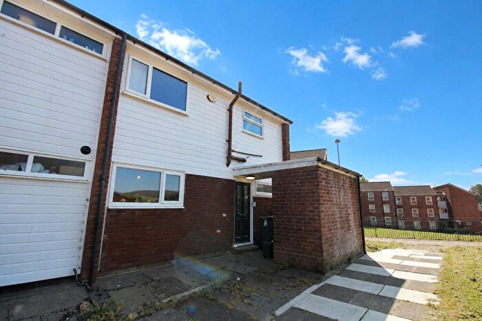 3 Bedroom End Of Terrace House To Rent In Wardle Edge, Rochdale, Greater Manchester, OL12