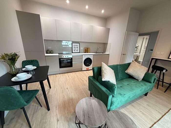 1 Bedroom Flat To Rent In Apartment, Westfield Terrace, S1