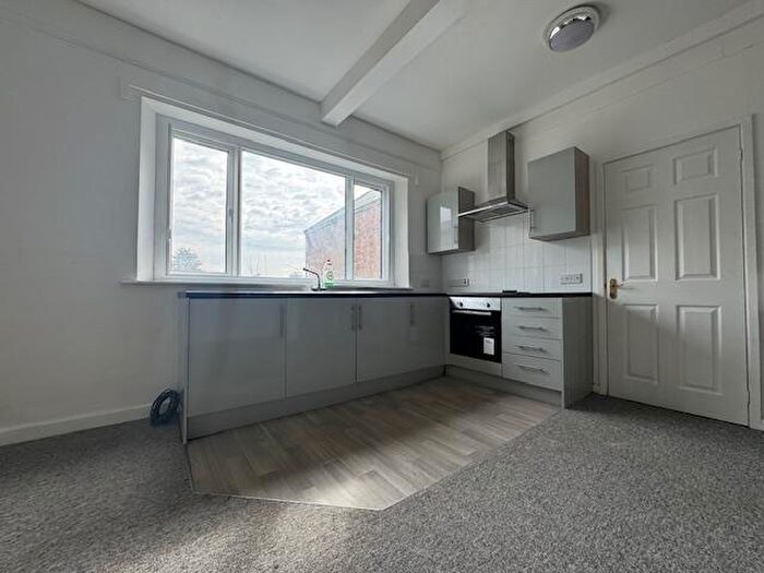 Studio To Rent In High Street, Royal Wotton Bassett, Swindon, SN4