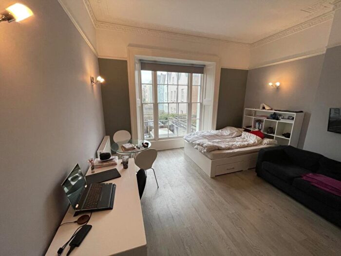 Studio To Rent In B Whiteladies Road, Bristol, BS8