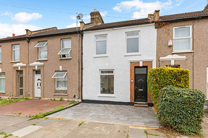 3 Bedroom Terraced House To Rent In Westbury Road, Cranbrook, Ilford, Greater London, IG1